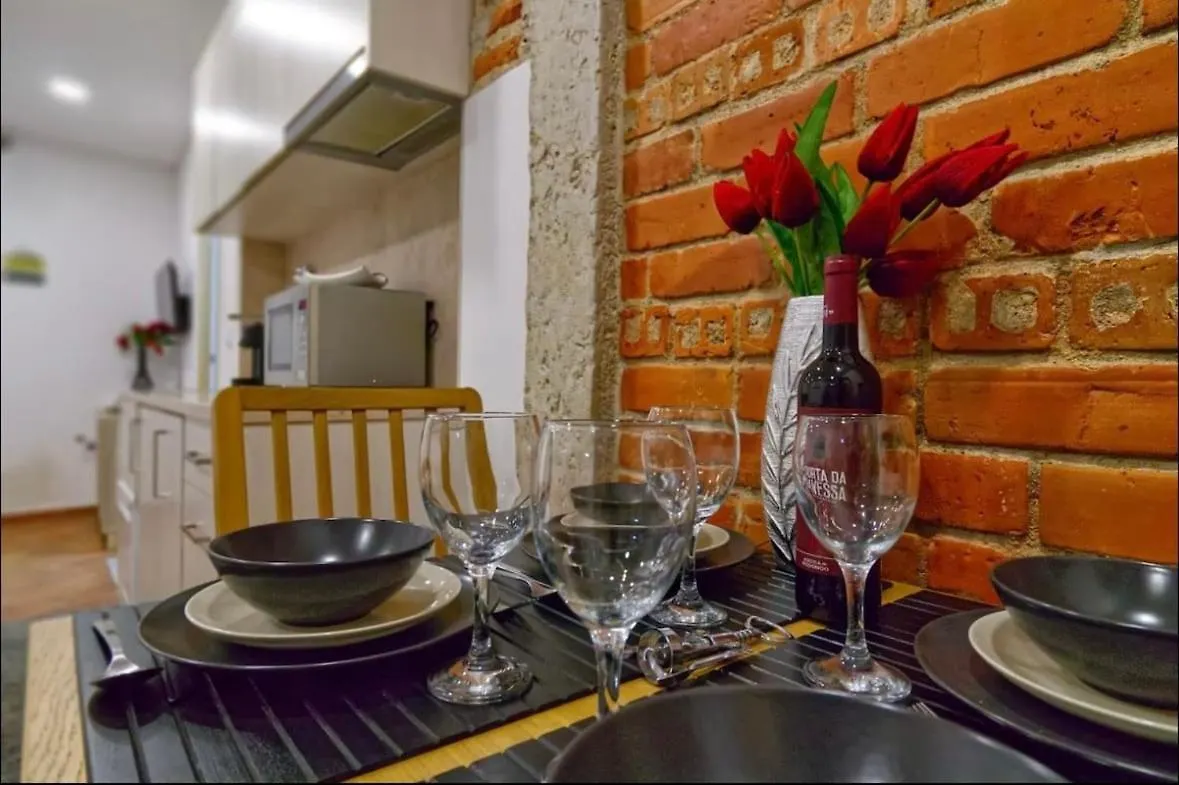 Apartment Homey Haven With A Rustic Charm Lisbon