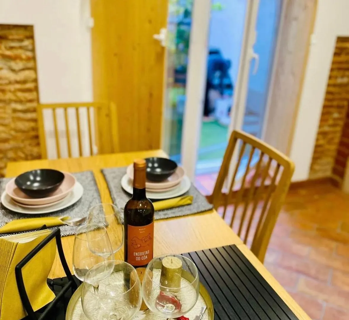 Apartment Homey Haven With A Rustic Charm Lisbon Portugal