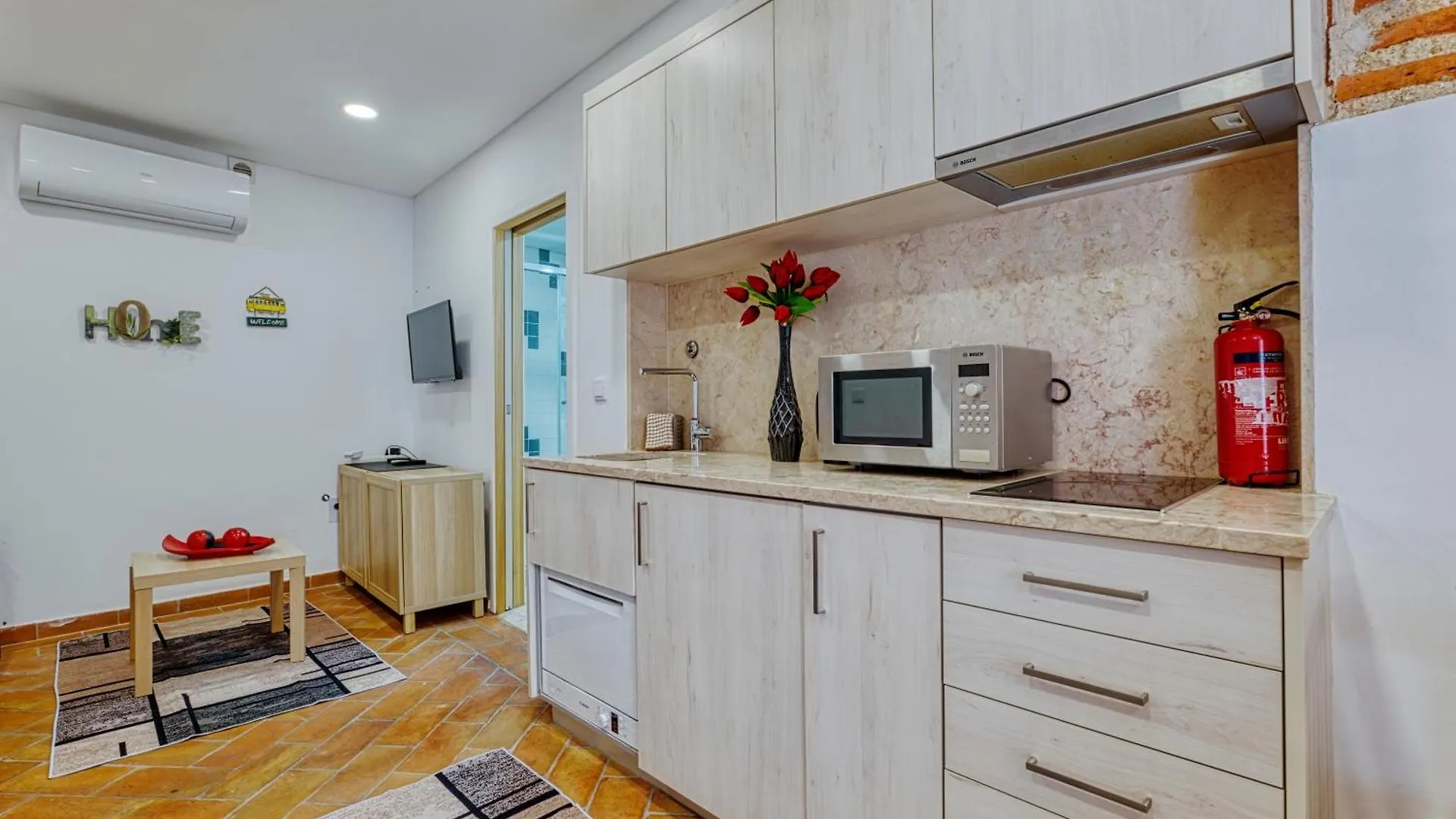 Apartment Homey Haven With A Rustic Charm Lisbon