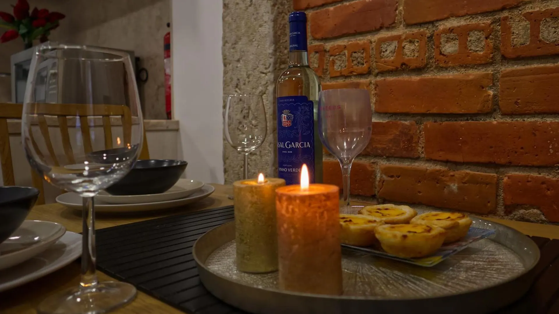 Apartment Homey Haven With A Rustic Charm Lisbon